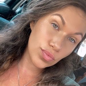 Meet your Posher, Christy